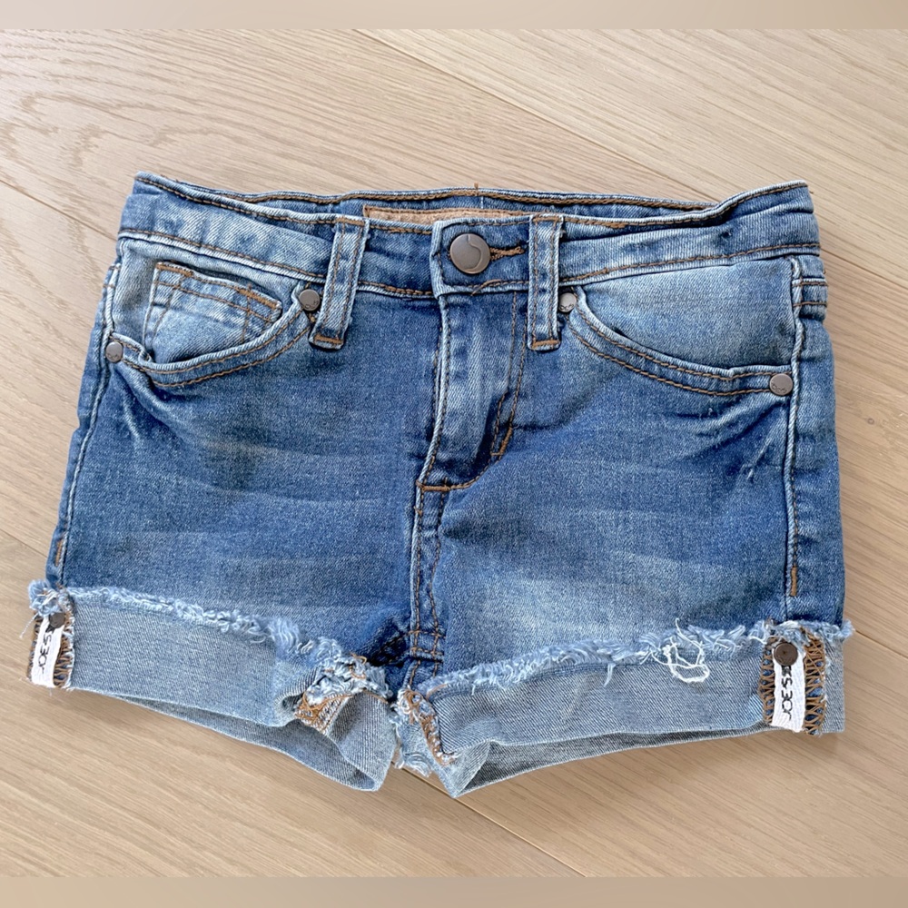 Joe’s Jeans distressed Jean shorts 🌟5T in EXCELLENT condition🌟